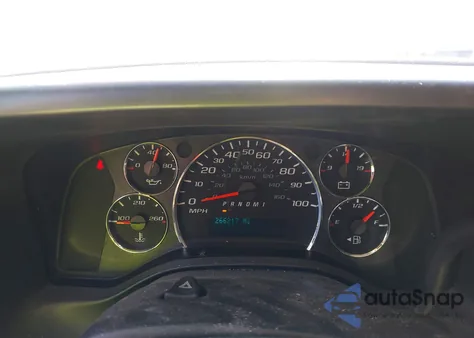 2015 Chevrolet Express 2500 Work Van z USA, uszkodzony, nr VIN 1GCWGFCF6F1277697